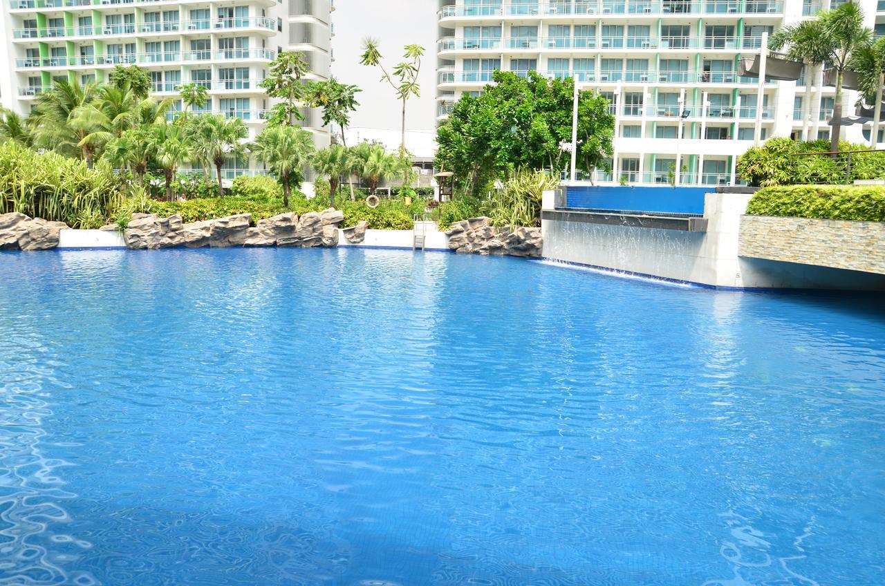 Azure Urban Resort Residences Манила Экстерьер фото